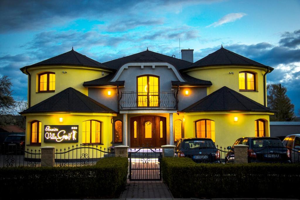 Villa Golf Sliač Exterior foto